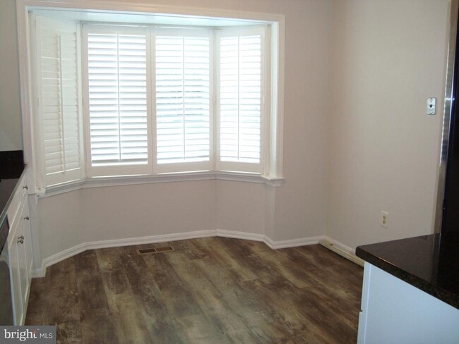 Building Photo - 7813 Heatherton Ln