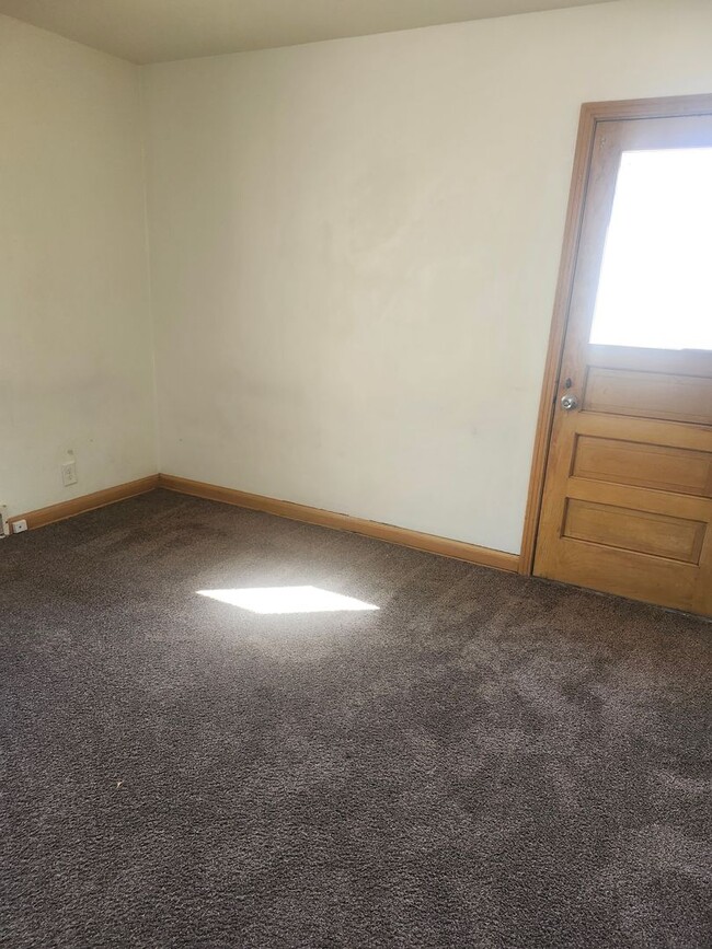 Building Photo - 3212 N 54th St