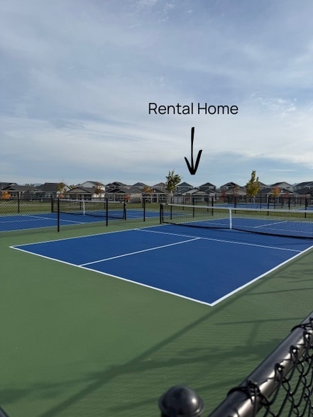 Building Photo - 5340 E Norma Ave