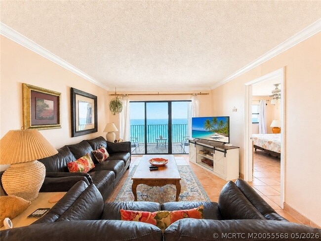 Building Photo - 7440 S Ocean Dr