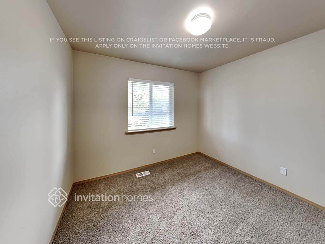 Building Photo - 10912 181st Ave Pl E