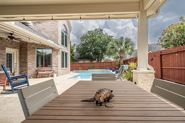 Building Photo - 5907 Ballina Canyon Ln