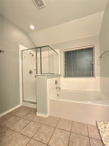 Building Photo - 5423 Lavaca Rd