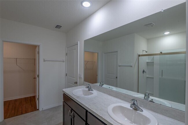 Building Photo - 15596 Black Pepper Ln