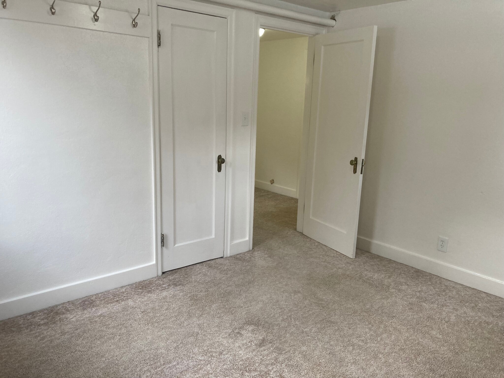 Building Photo - 361 N 8th St