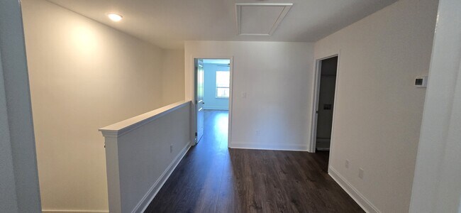 Building Photo - 1606 Mountain Quail Cir