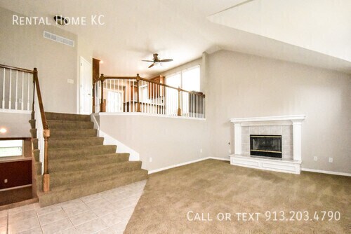 Building Photo - 15246 S Acuff Ln