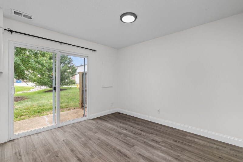 Building Photo - 1328 Sunny Slope Dr