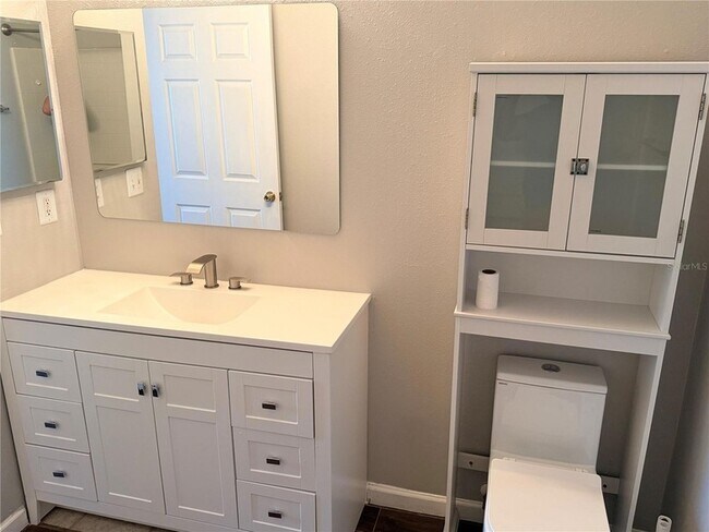 Building Photo - 10764 70th Ave N