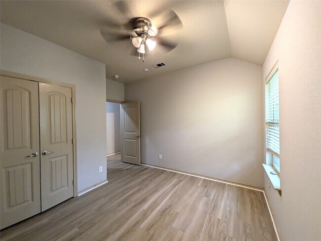 Building Photo - 14013 Zippo Way
