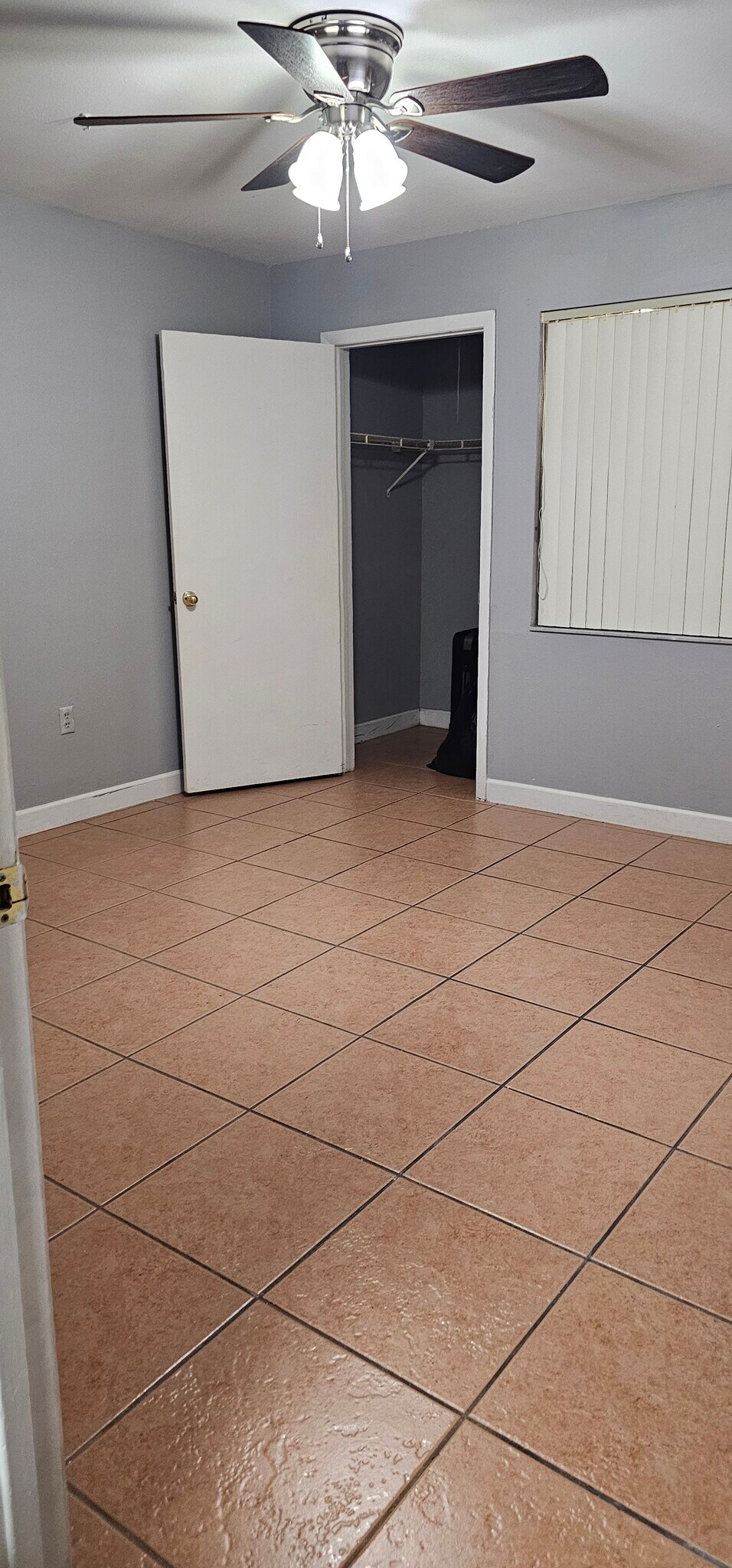 Building Photo - 3004 Parkway Blvd