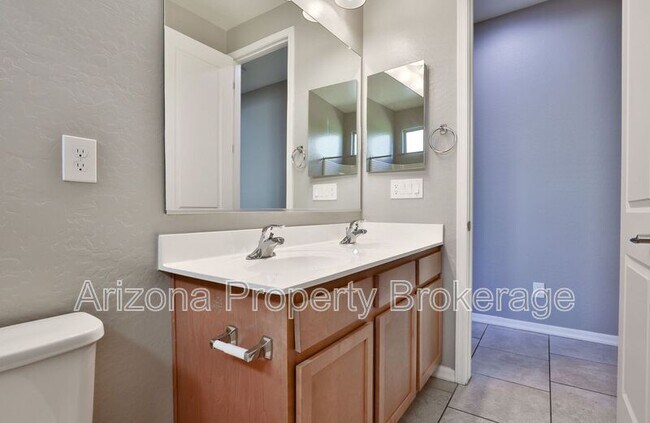 Building Photo - 20933 W Almeria Rd