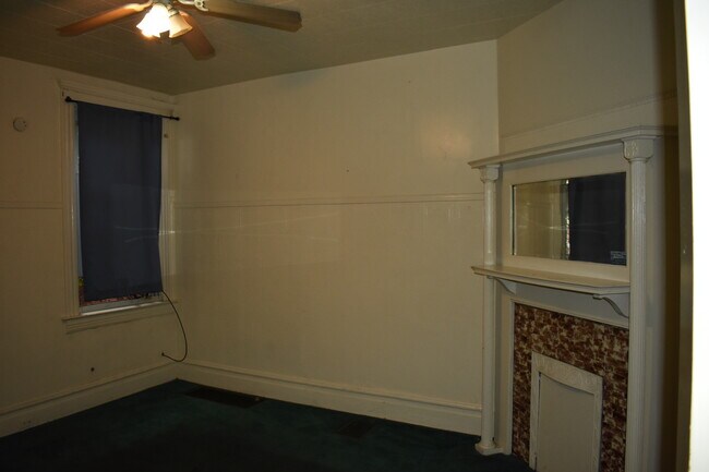 Bedroom 2 - 17 Welsford St