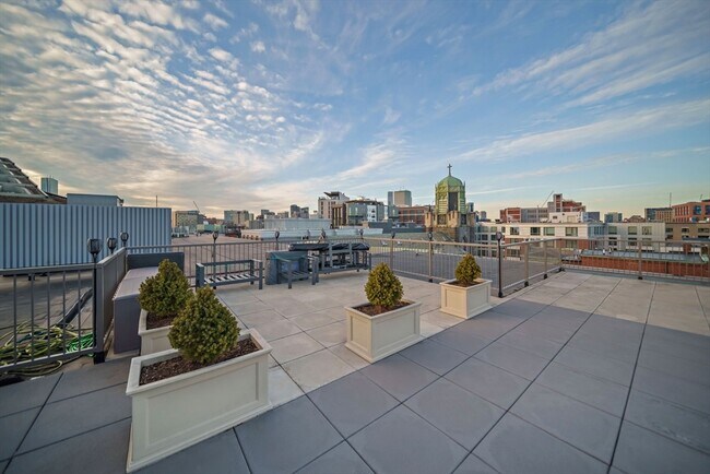 Building Photo - 150 Dorchester Ave