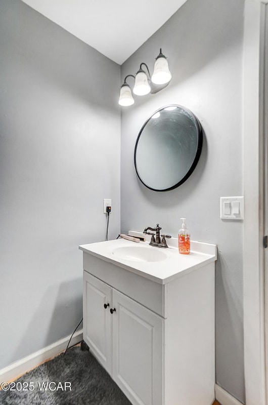 Building Photo - 111-15 75th Ave