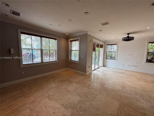 Building Photo - 2155 SW 156th Ct