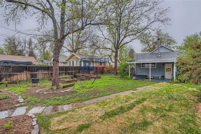 Building Photo - 5930 S Bemis St