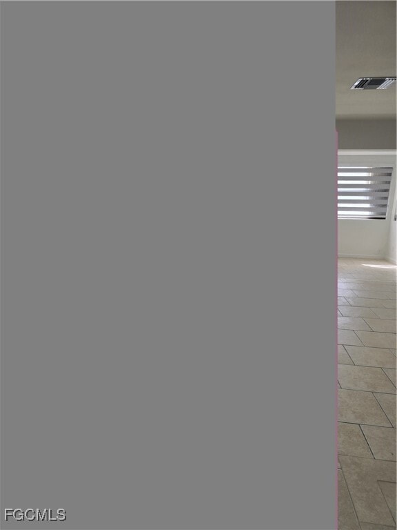 Building Photo - 3632 Country Club Blvd