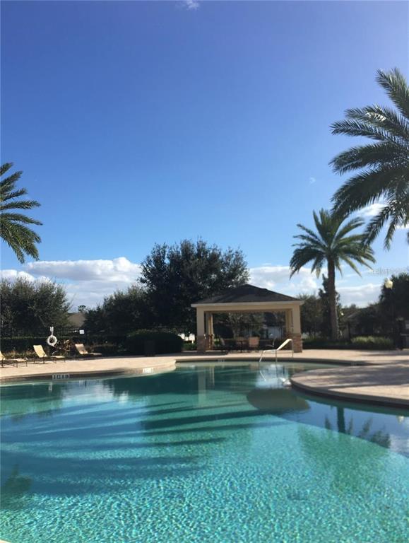 Building Photo - 11873 Verrazano Dr