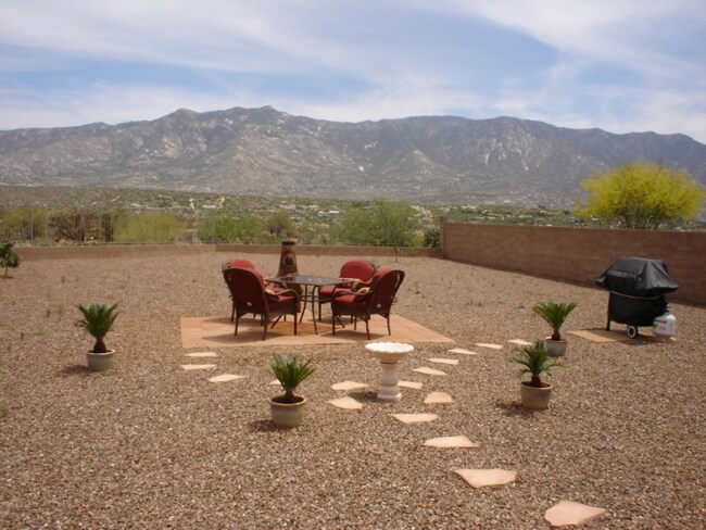 Building Photo - 15128 N Rugged Lark Dr