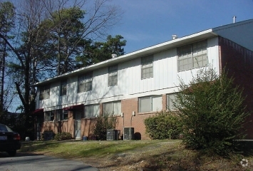 Rear of Apartments - 811 N Grant St