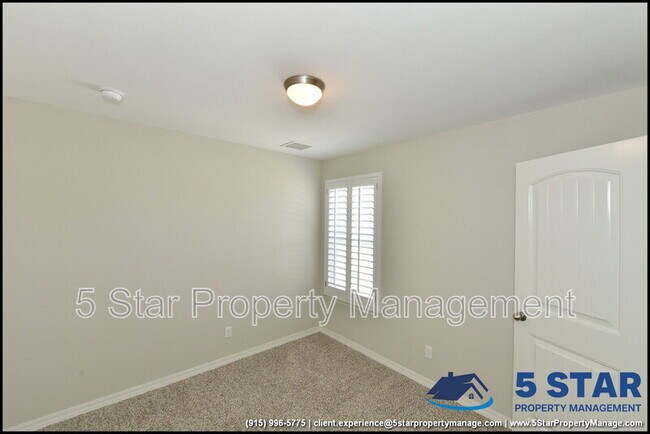 Building Photo - 6933 Copper Town Dr