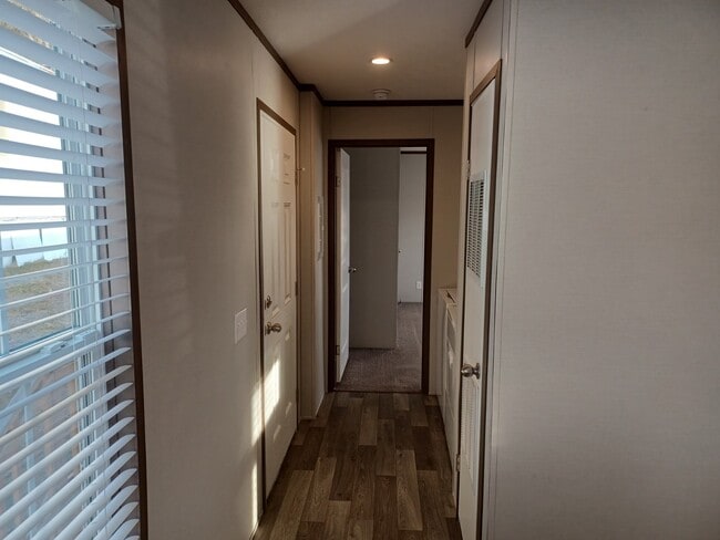 Building Photo - 5200 Champagne Dr