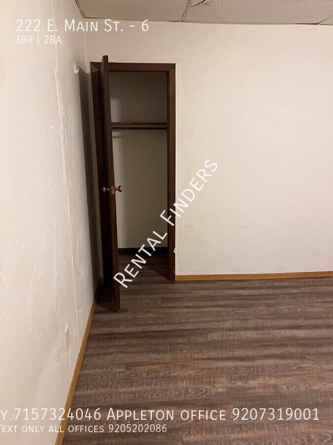 Building Photo - 222 E Main St