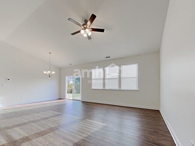 Building Photo - 5232 Blue Mountain Drive