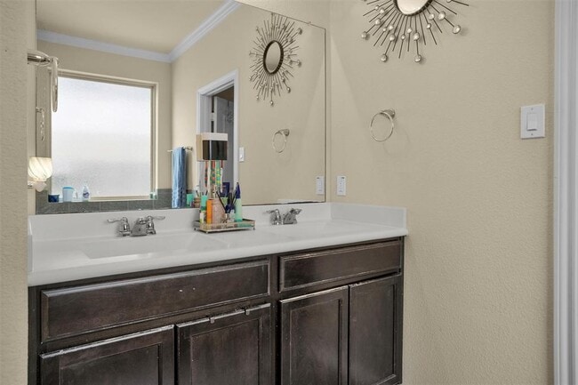 Building Photo - 1420 Natural Pine Trail