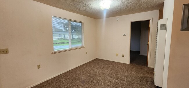 Building Photo - Charming 2-Bedroom Apartment Near the Hammond Trail – McKinleyville, CA