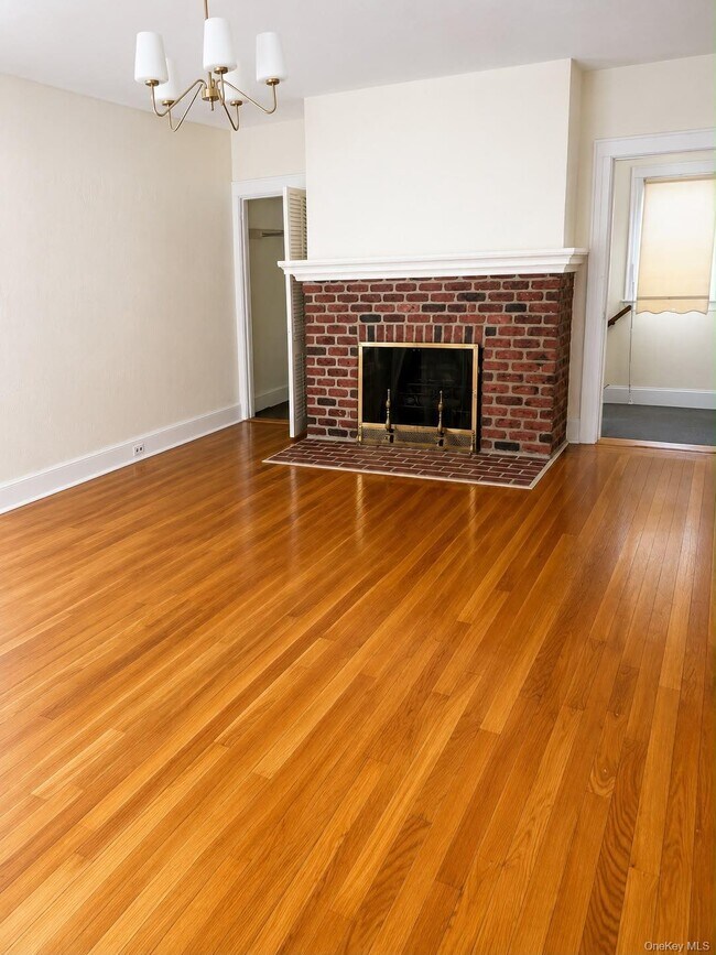 Building Photo - 247 Nuber Ave