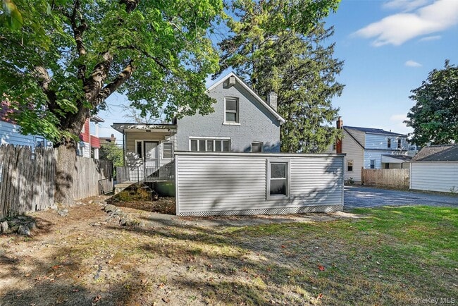 Building Photo - 171 West St