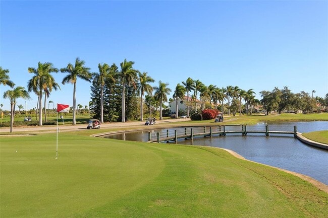 Building Photo - 6357 Bahia Del Mar Blvd S