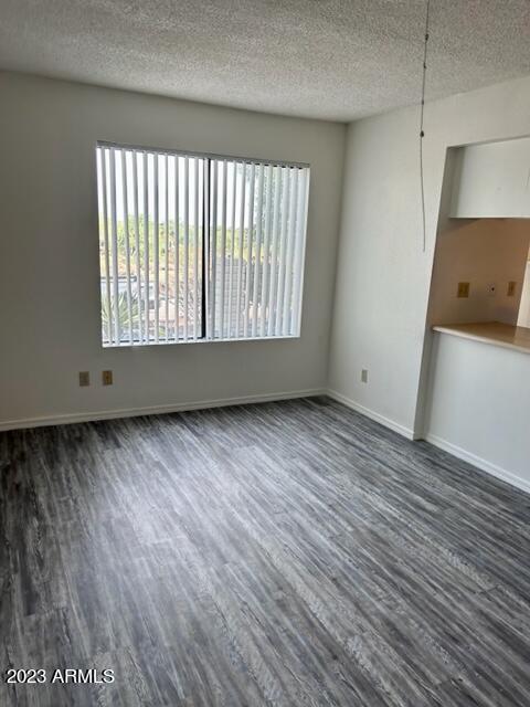 Building Photo - 10428 E La Palma Ave