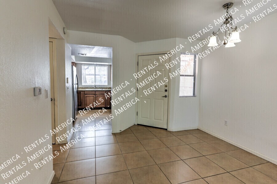 Building Photo - 7255 E Snyder Rd
