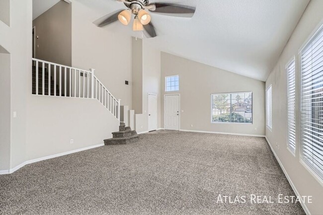 Building Photo - 7875 Constantinople Ave