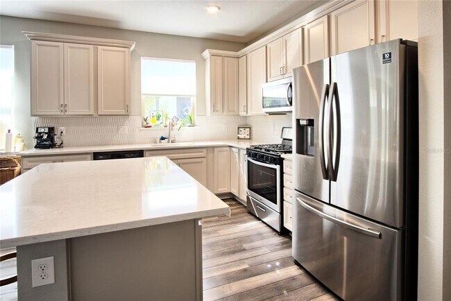 Building Photo - 6366 Mooring Line Cir