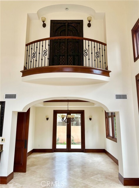 Building Photo - 264 Santa Isabel Ave