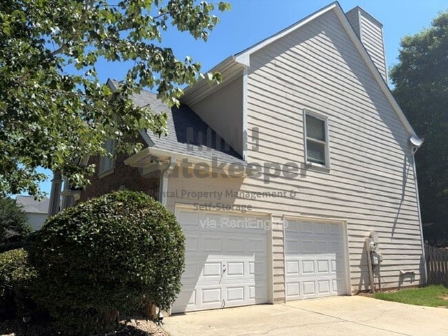 Building Photo - 245 Lockmeade Way