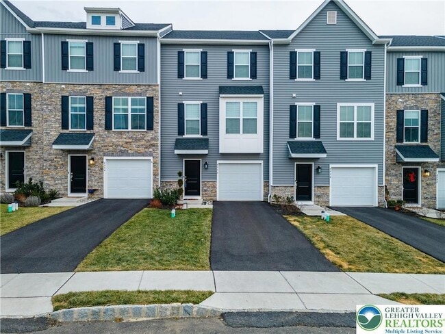 Building Photo - 4936 Brookside Ct