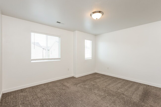 Building Photo - 7907 S Gaea Ct