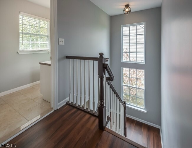 Building Photo - 227 Winding Hill Dr