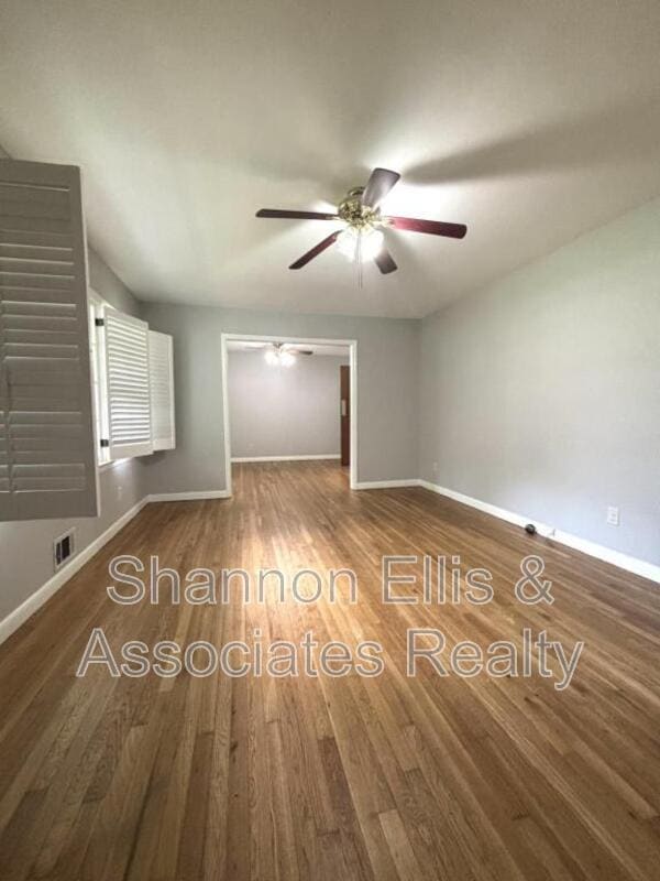 Building Photo - 1255 Angelia Dr SW