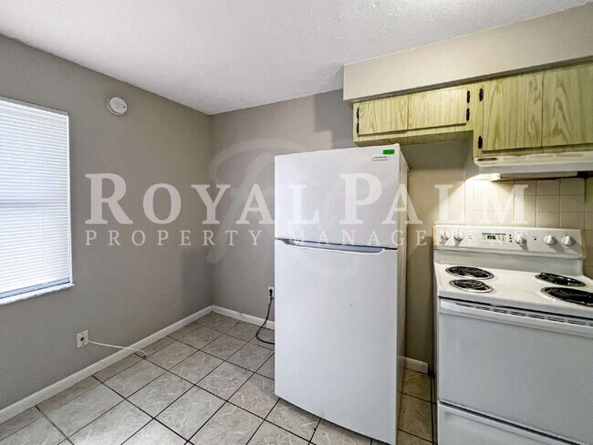 Building Photo - Budget-Friendly. Bold Personality. Big Cozy Energy. – APPLY NOW for $300 Off Your First Month’s R...