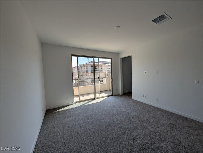 Building Photo - 11443 Ethereal Lndg Ave