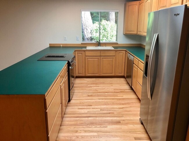 Building Photo - Charming 3 Bedroom in Cottage Lake