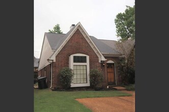 Building Photo - 1643 Oaken Bucket Dr