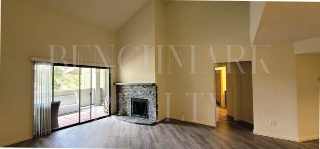 Building Photo - 2845 Idlewild Dr