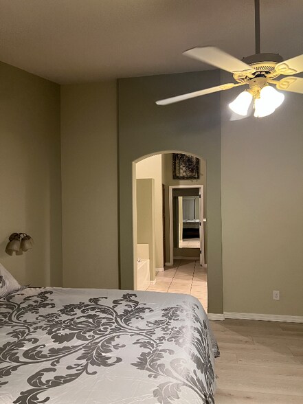 Building Photo - 23200 N Paseo Laredo Ln